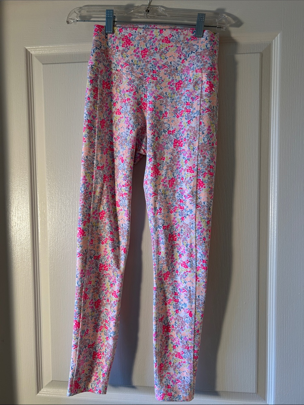 PINK Victoria's Secret Pink and Blue Floral Leggings